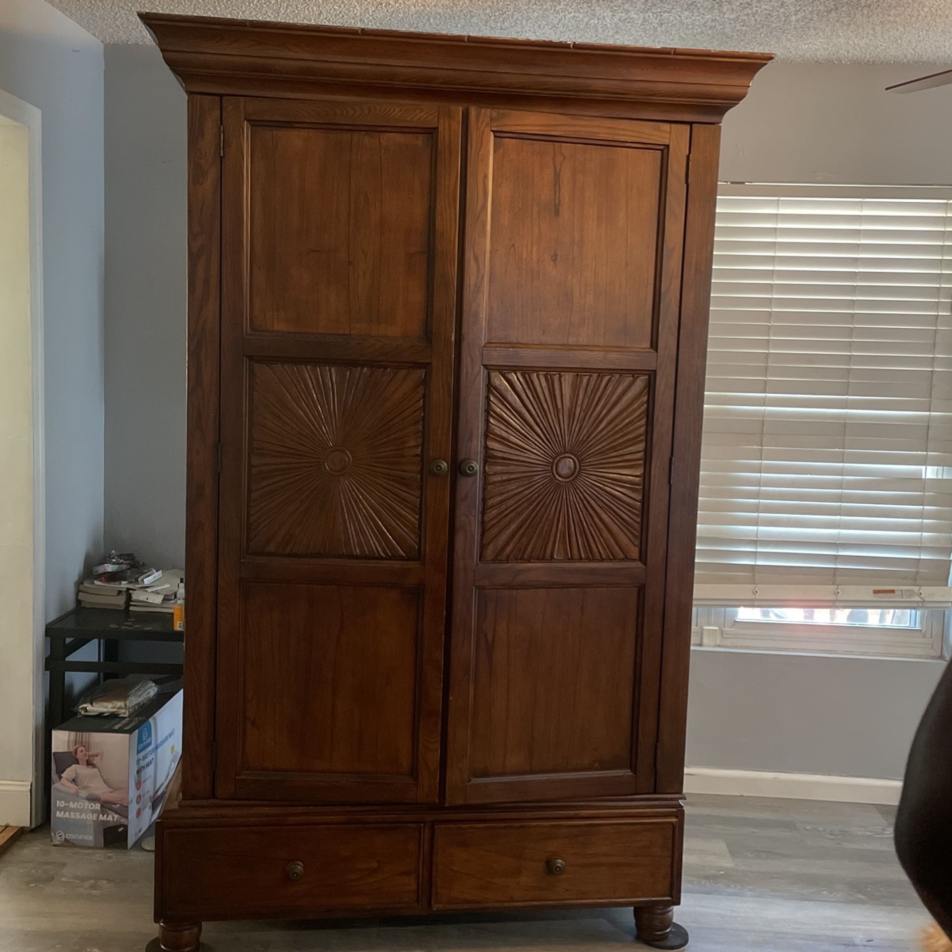 Bed Armoire