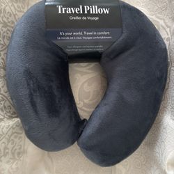  New Travel Neck Pillow (cash & pick up only)