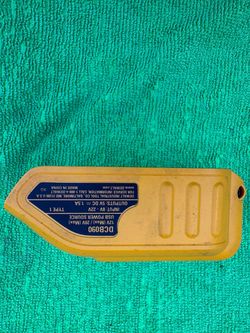 Tools Dewalt Max usb power source 12 v 20v
