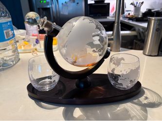 Whiskey decanter set