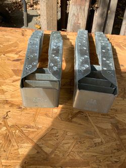 Simpson Strong Tie HUC210 2Z (Quantity 9)