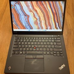 Lenovo ThinkPad T495s Ryzen 5 8GB Ram 256GB SSD Windows 11 Pro 15” UHD Screen  Laptop with charger in Excellent Working condition!!!!!  Specification: