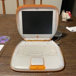 Apple iBook Clamshell 