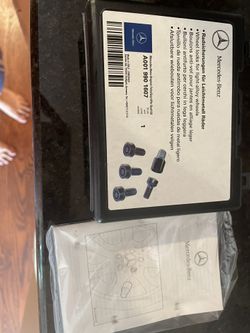 Mercedes Benz Wheel Locks