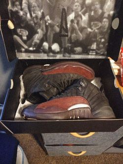 Jordan 12s black an burgundy