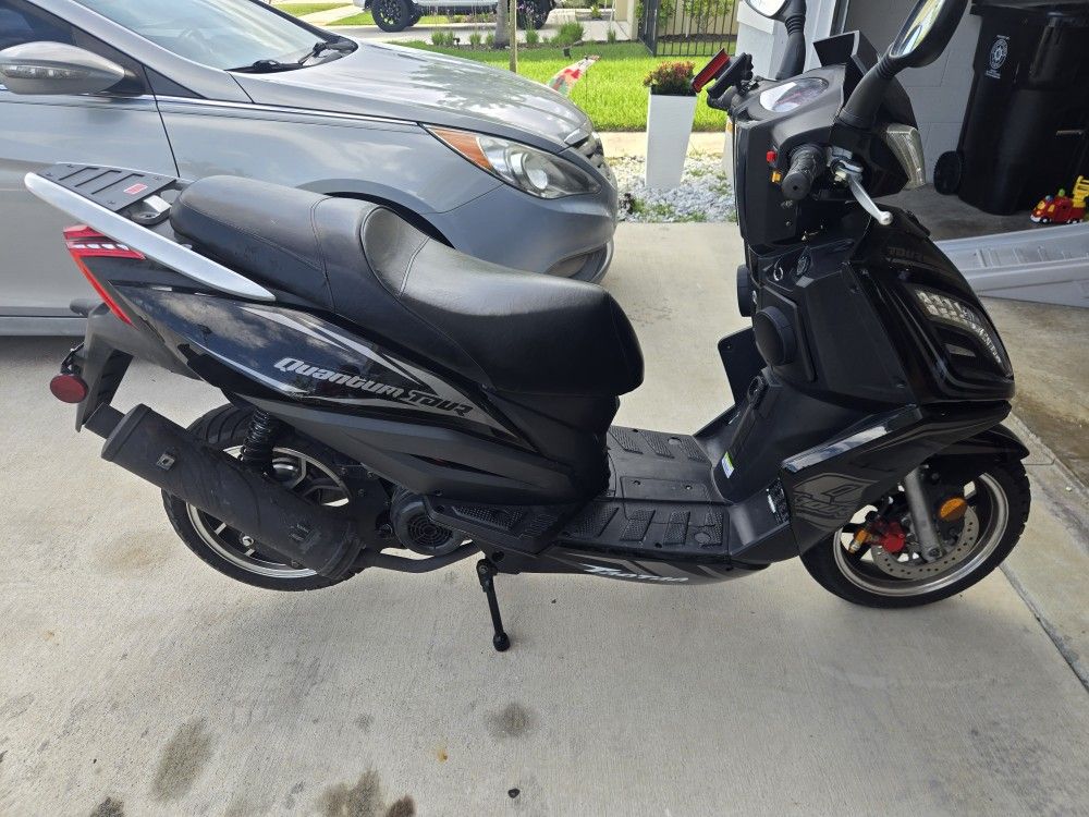 150 Cc Scooter 