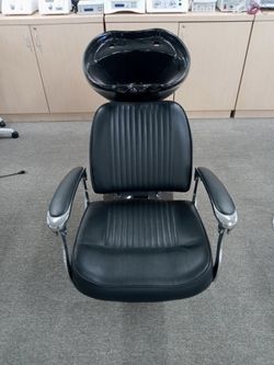 Shampoo Chairs 