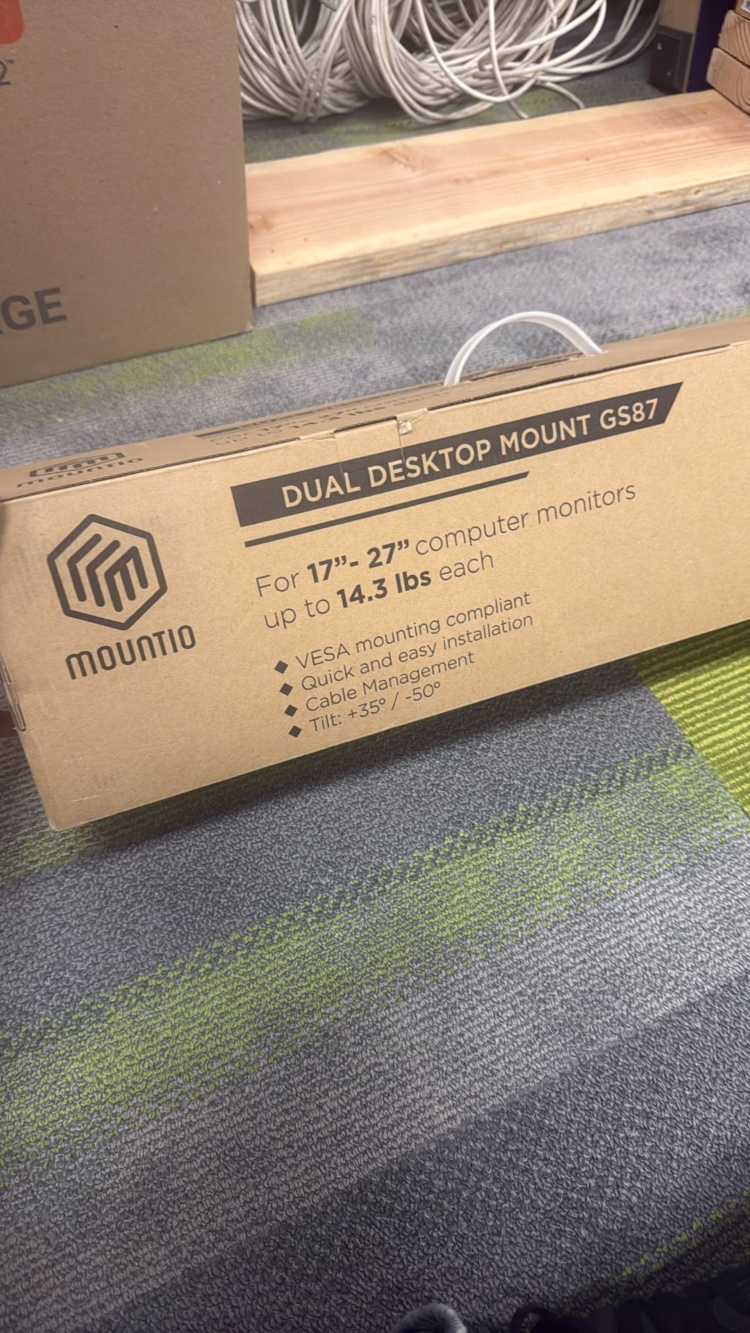 Dual Desktop Mount
