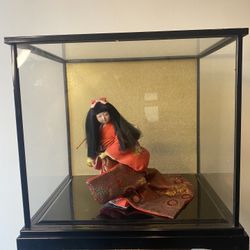 Vintage Porecelain Japanese Geisha Doll Glass Boxed” In Traditional Kimono Dress MultiColor