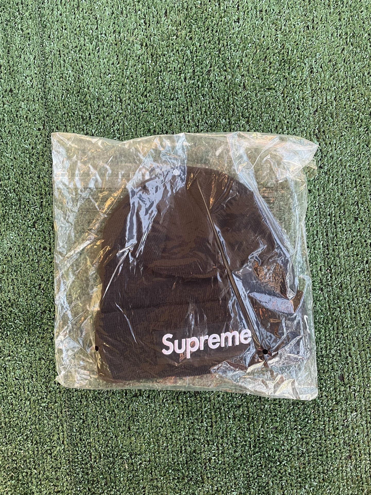 Supreme x New Era Box Logo Beanie 'Black' 2024