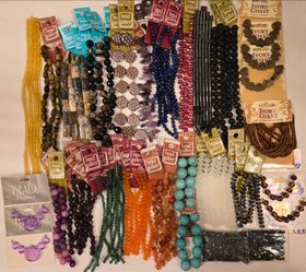 Lot (AS) of Assorted Bead Strands