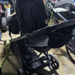 Joovy Qool Stroller With Bassinet 