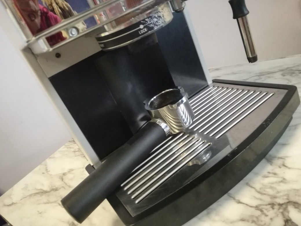 Nespresso D300 for Sale in Wellington, FL OfferUp