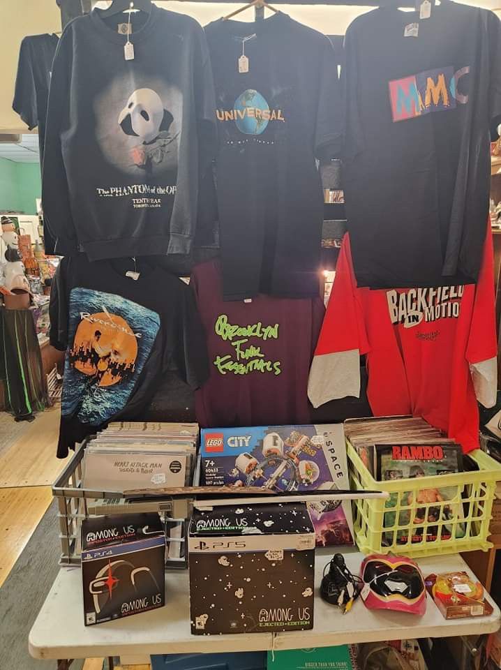 Band T-shirts, Media,toys,record players,vinyl
