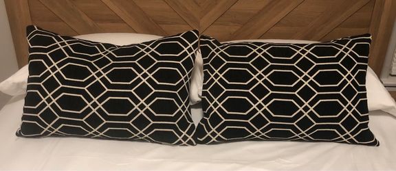 Black and White Geometric Throw Pillows Set of 2