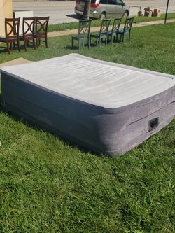 Blow up bed