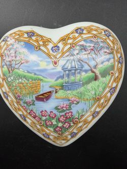 Valentine Serenades 1991 Music Box - “The Way We Were”