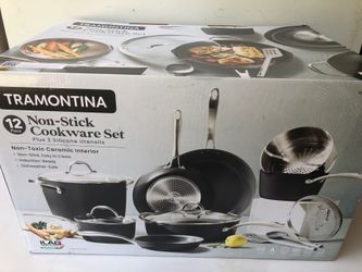 Tramontina cookware set 12 piece like new