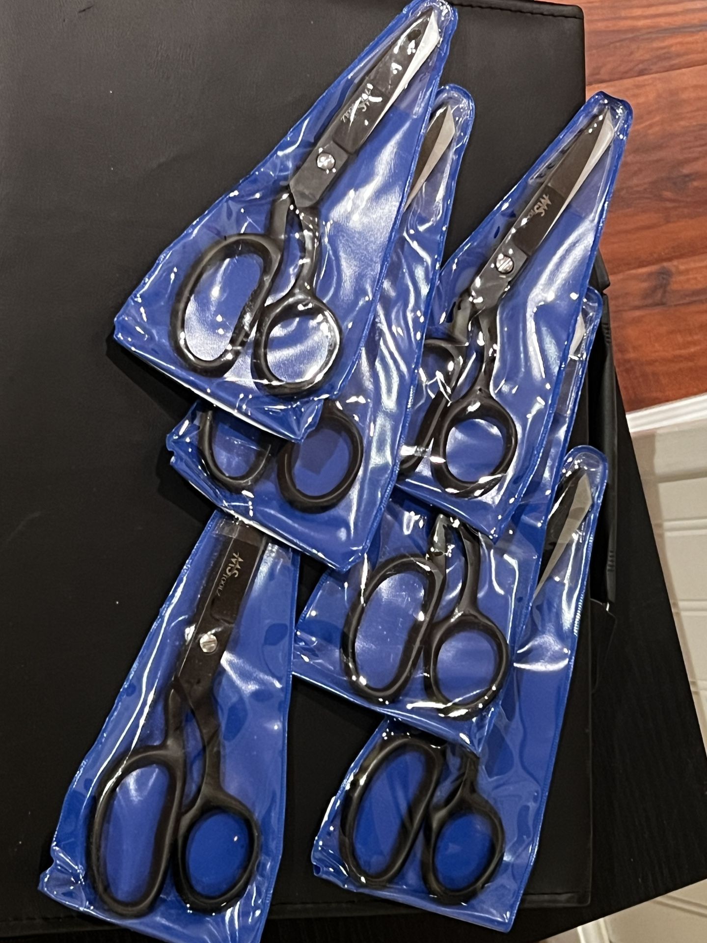 Black Tailor Scissor 8"