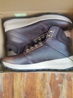 Men boots size 11,12 and 13