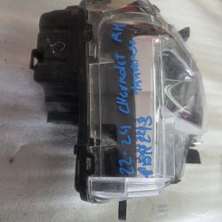 2022 2024 chevrolet traverse right headlight