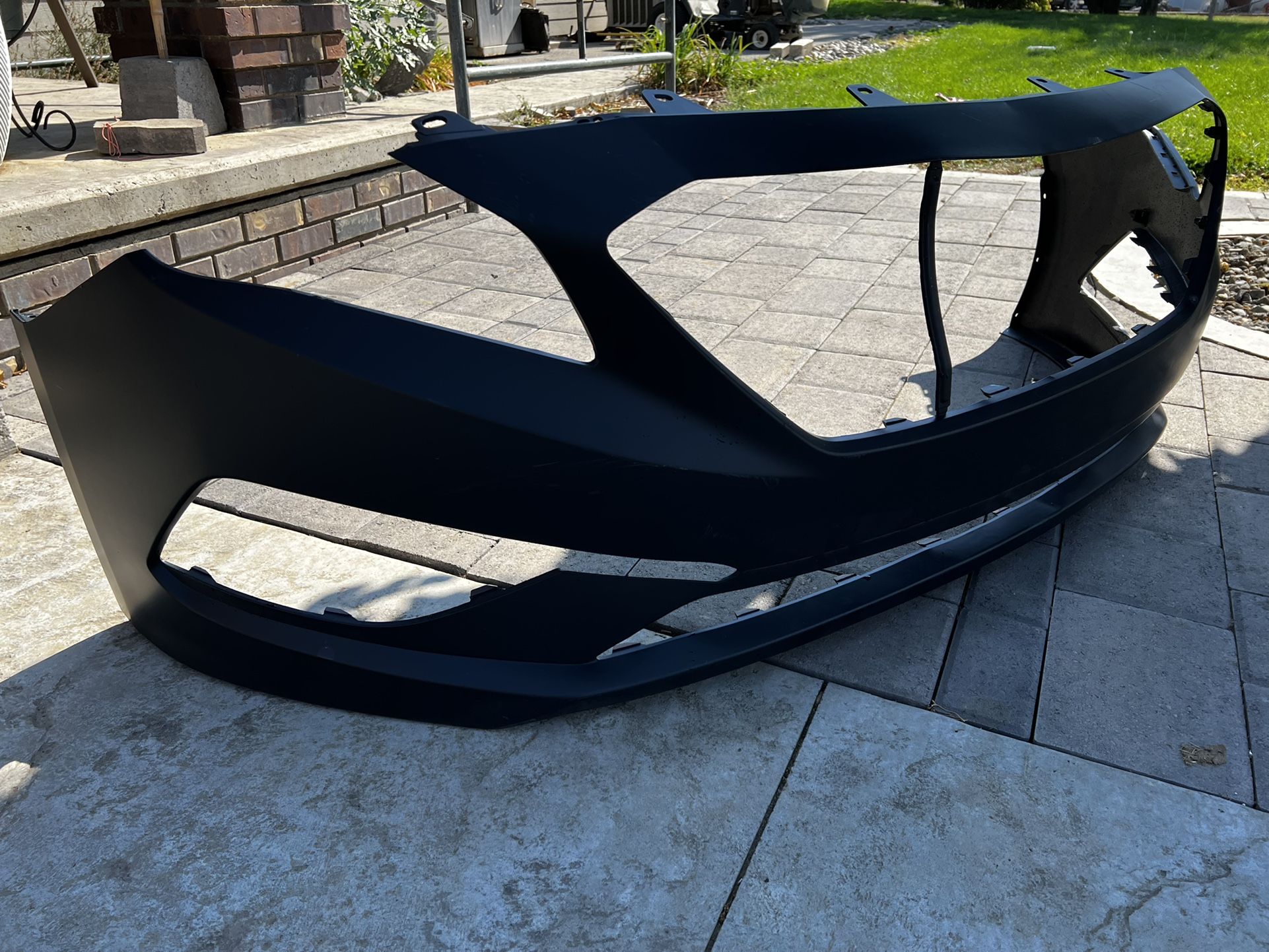 2016 Hyundai Senada front bumper