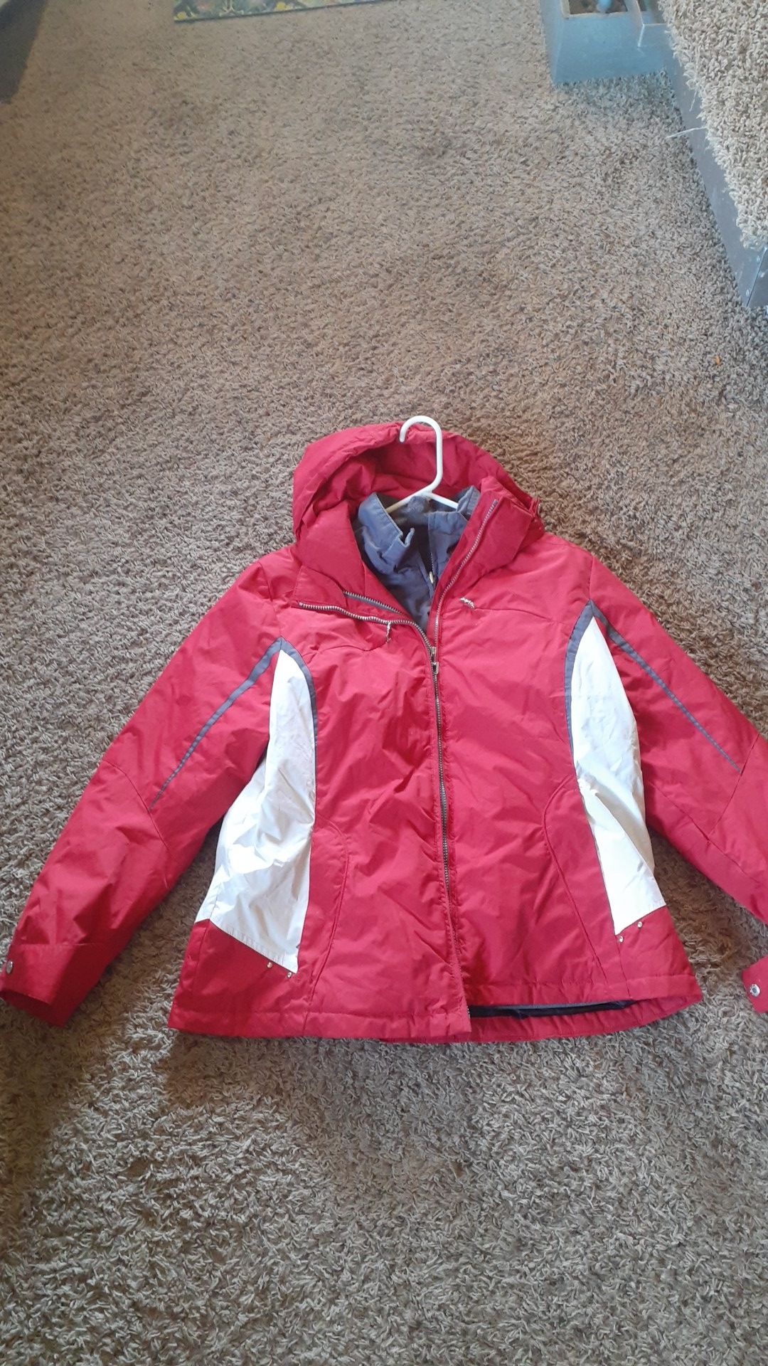Womens Brand New Zero Exposure Double Insulated Winter Ski Coat Size XL