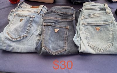 Pantalones Guess