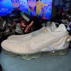Nike Air VaporMax 2020 Fly Knit Summit White Size 7.5 Pre Owned 