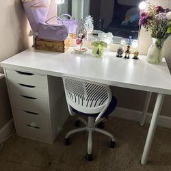 Vanity Desk