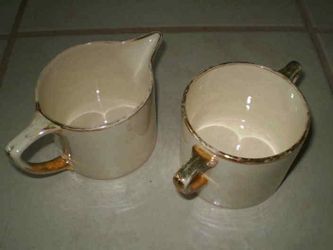 Homer Laughlin Creamer & Sugar Bowl Set