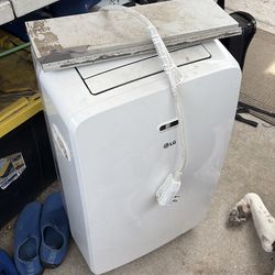LG portable AC unit 10200 BTU