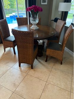 6 Wooden seagrass chairs