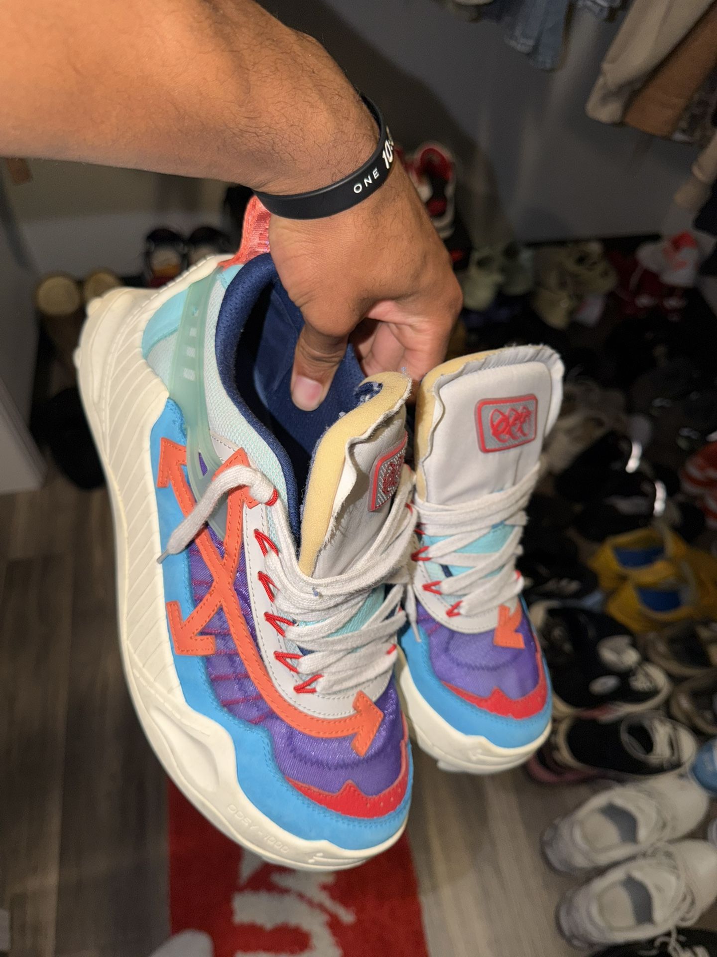Off White Odsy-1000