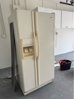 Whirlpool refrigerator