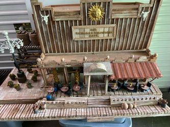 Hand made wood thunder mountain cafe