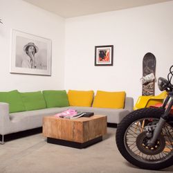 Modern Modular Sectional Sofa – Mid-Century Inspired 