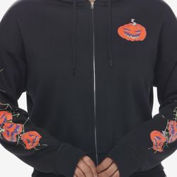 Social Collision Spooky Crew Crop Girls Hoodie Size Medium New