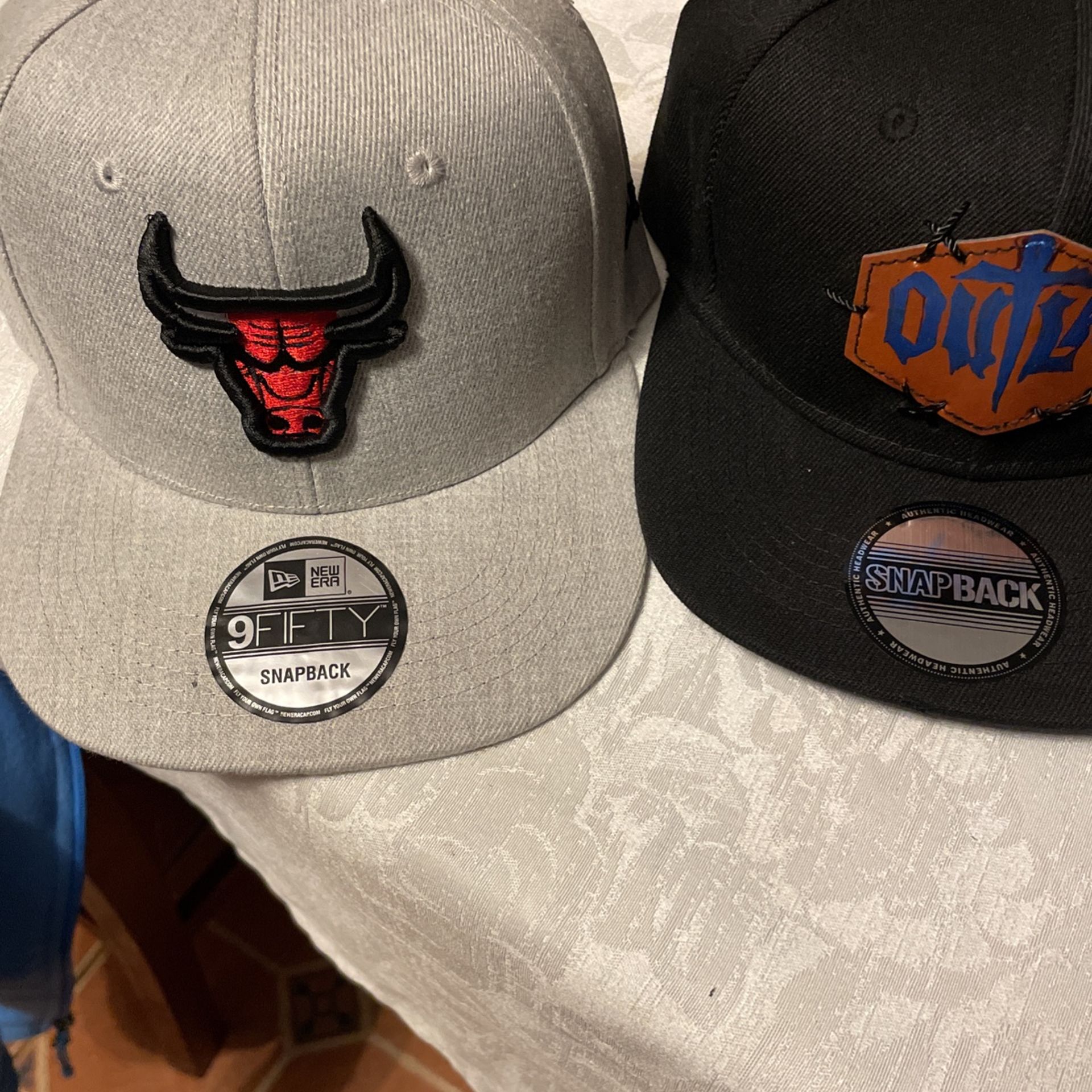 2 Baseball Chicago Bulls And Special Outlaw Cap