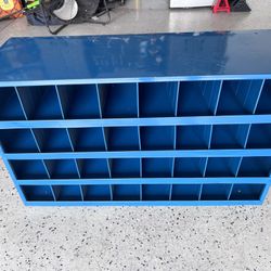 Industrial Metal Nut And Bolts Organizer 