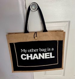 NEW Tote Bag Embroidered Designer Style Jute Black Cotton Pocket  16”x13” Gorgeous.