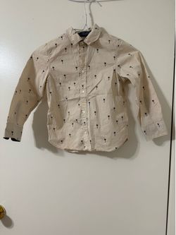 Toddler boy shirt size  5T