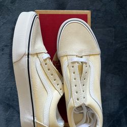 Old skool vans size 5w/3.5