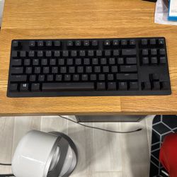 Razor Huntsman V2 Tenkeyless Keyboard