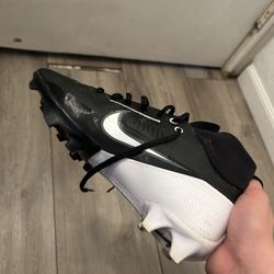 Nike Vapors Football Cleets