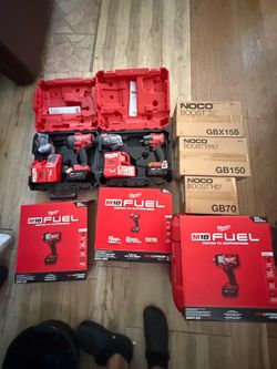 Milwaukee tools and Jump box