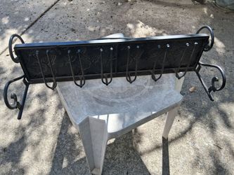 Stemware wrought iron wine rack