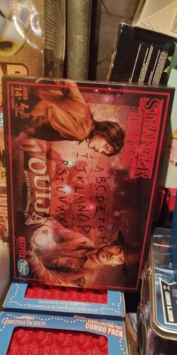 Stranger Things: Ouija board game