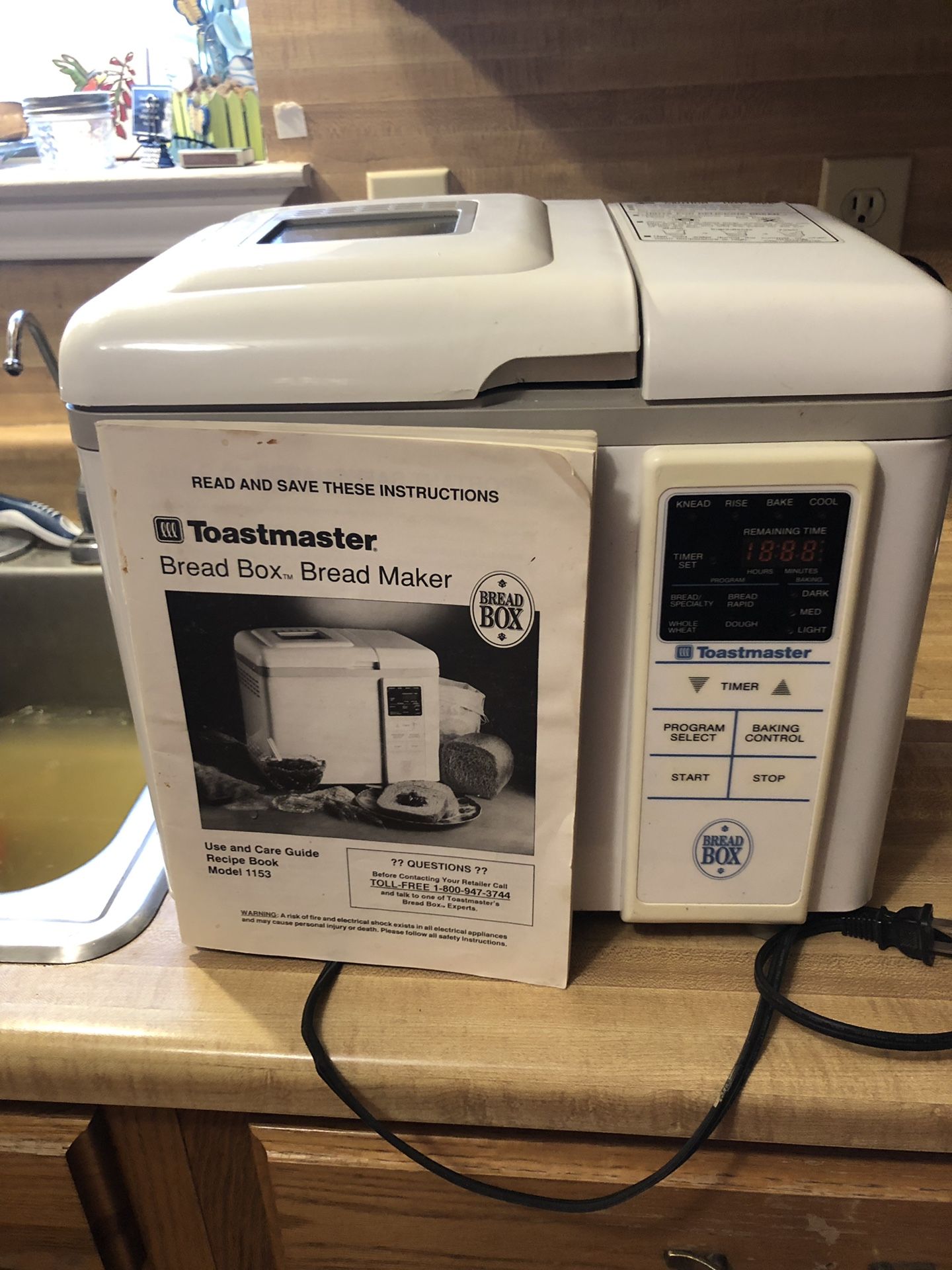 Toastmaster Bread Box Bread Maker