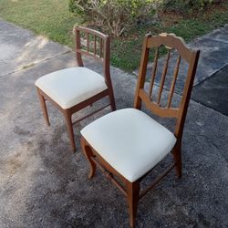 2 Accent Chairs STURDY/SOLID